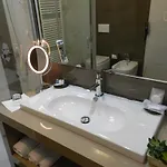 Boutique Kotoni 4* Tirana