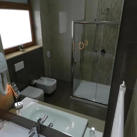Boutique Kotoni 4*
