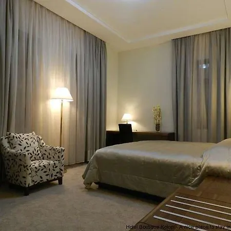 Boutique Kotoni ホテル 4*