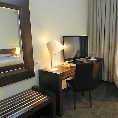 Hotel Boutique Kotoni 4*