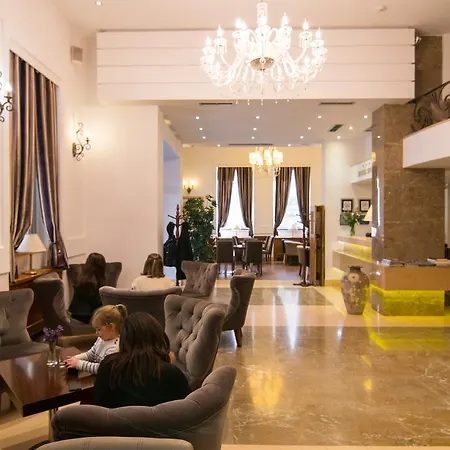 מלון Boutique Kotoni 4*