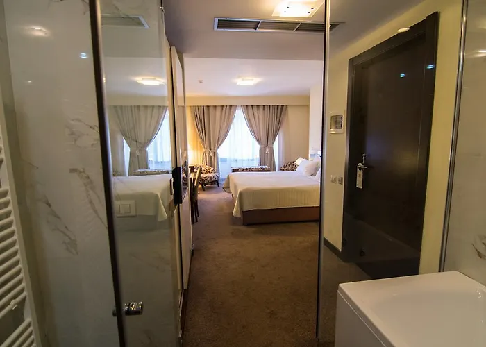 Boutique Kotoni טיראנה